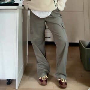 Hollister Cargo / Dad pant